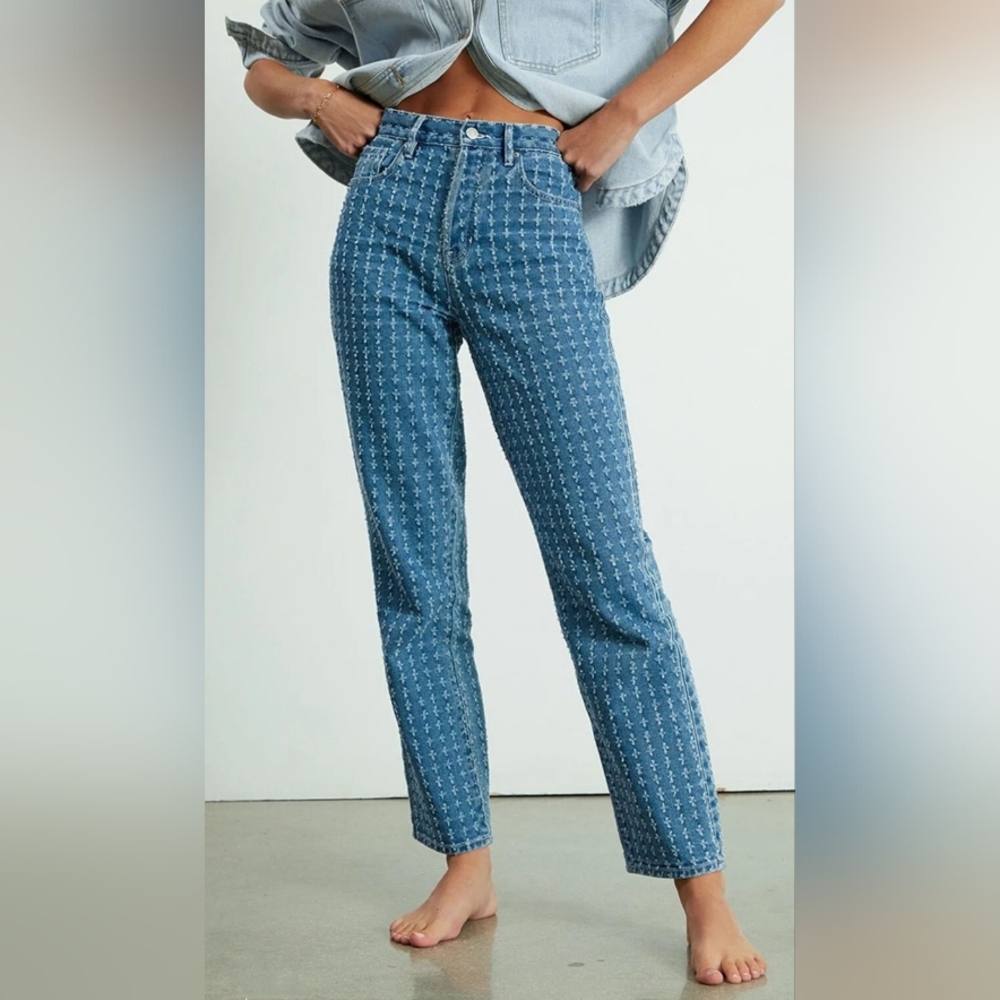 Pacsun Medium Blue Distressed 90s Boyfriend Jeans Women's Size 27 - Picture 1 of 14